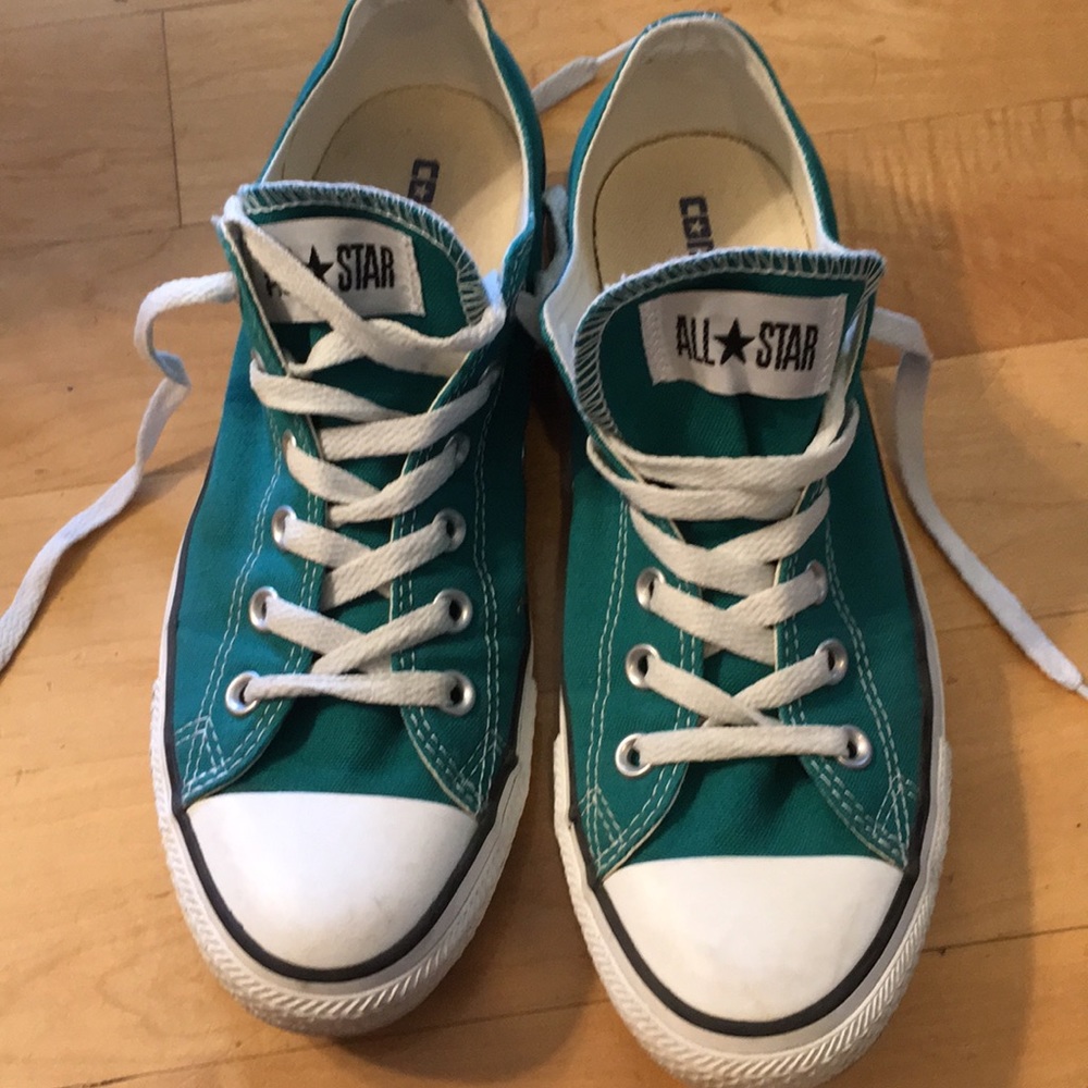 Turquoise Converse Women’s 10